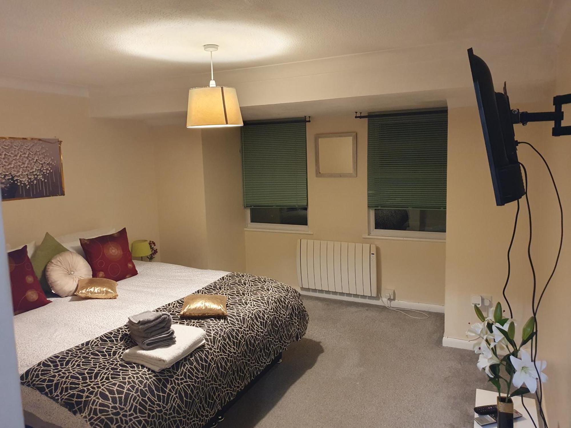 Lovely 1Bedrood Apartment Guildford Buitenkant foto