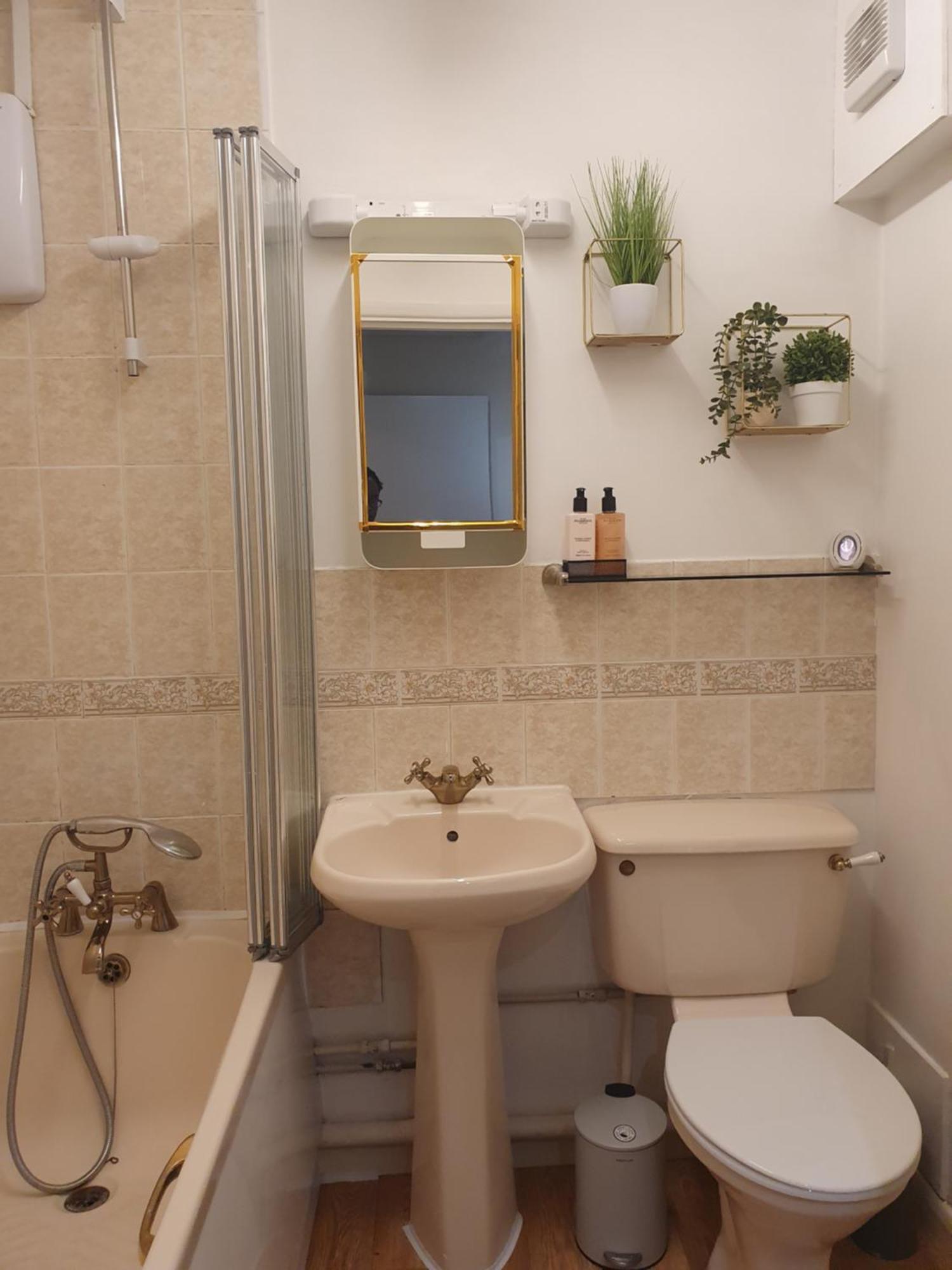 Lovely 1Bedrood Apartment Guildford Buitenkant foto