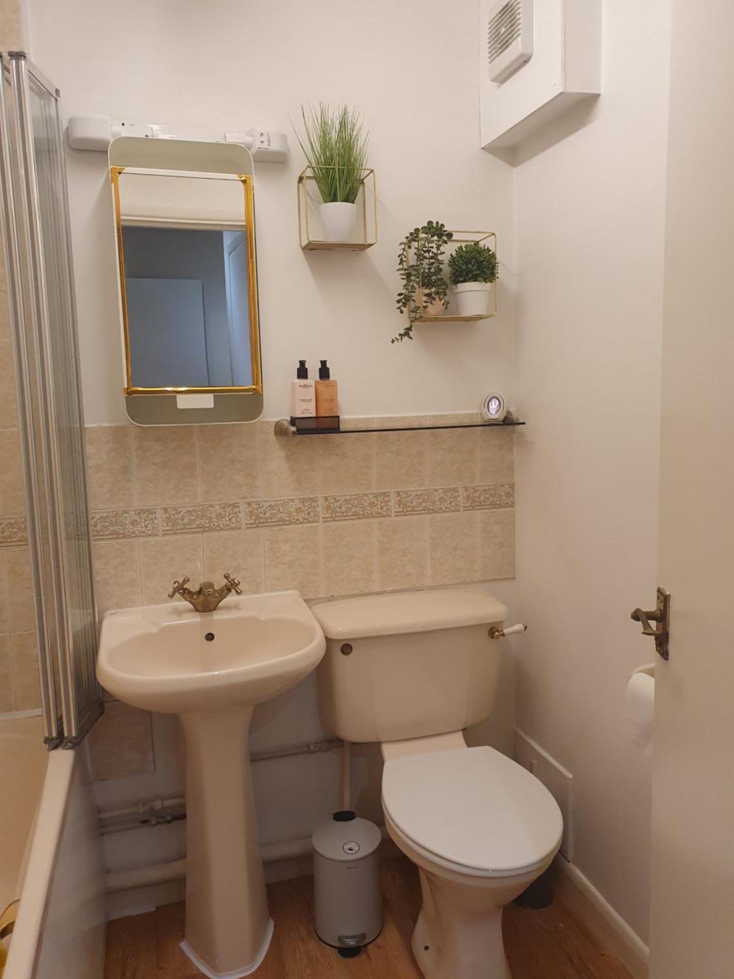 Lovely 1Bedrood Apartment Guildford Buitenkant foto