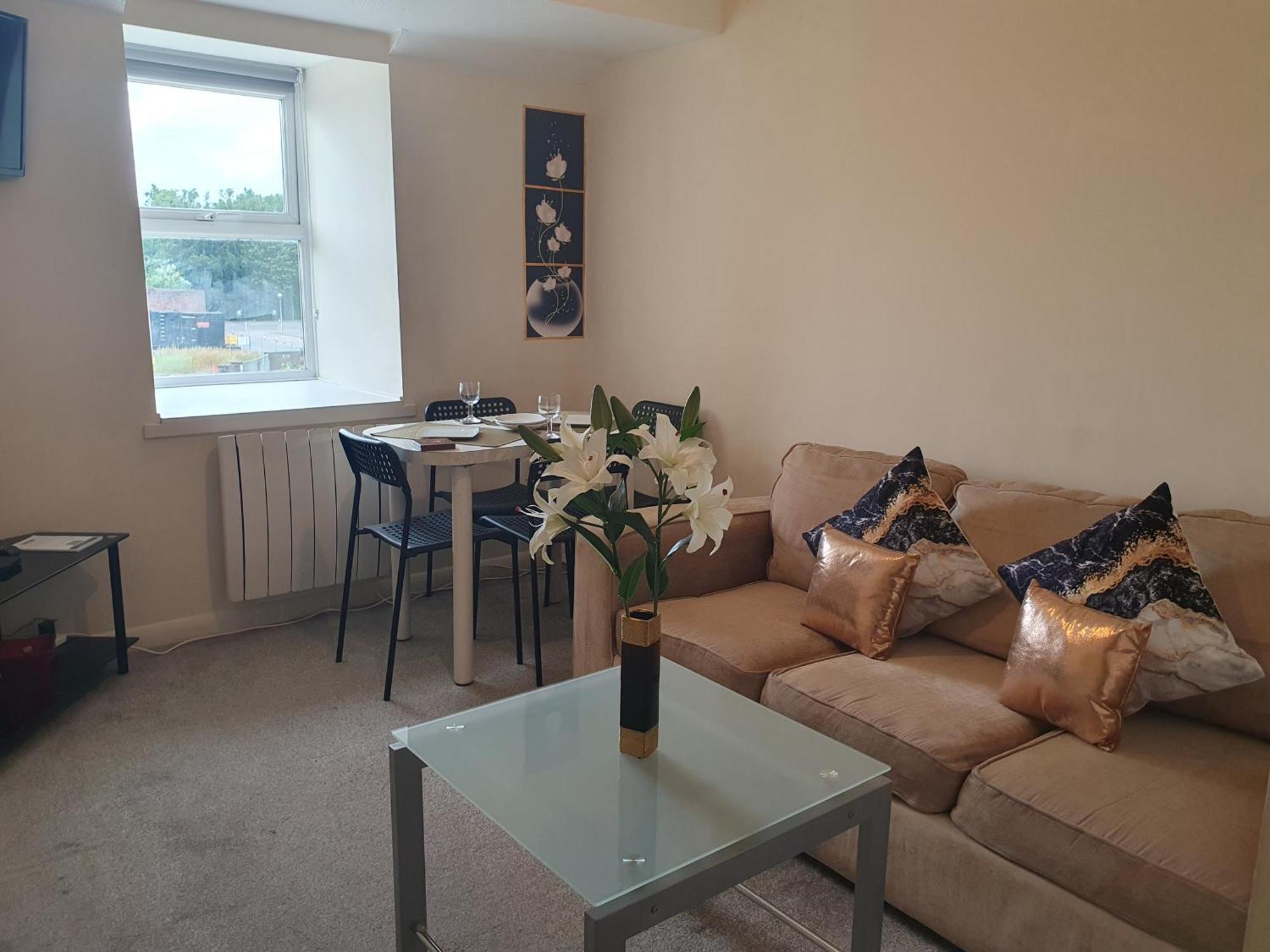 Lovely 1Bedrood Apartment Guildford Buitenkant foto