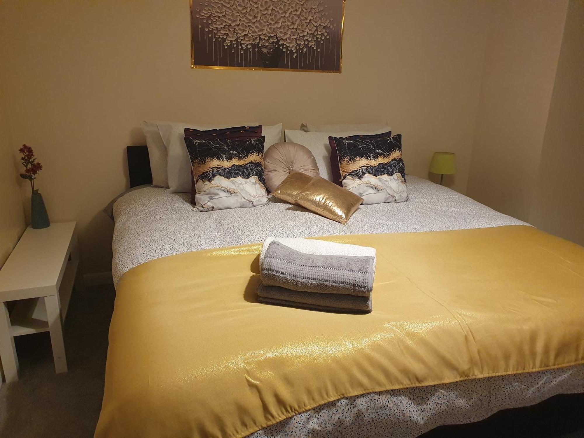 Lovely 1Bedrood Apartment Guildford Buitenkant foto