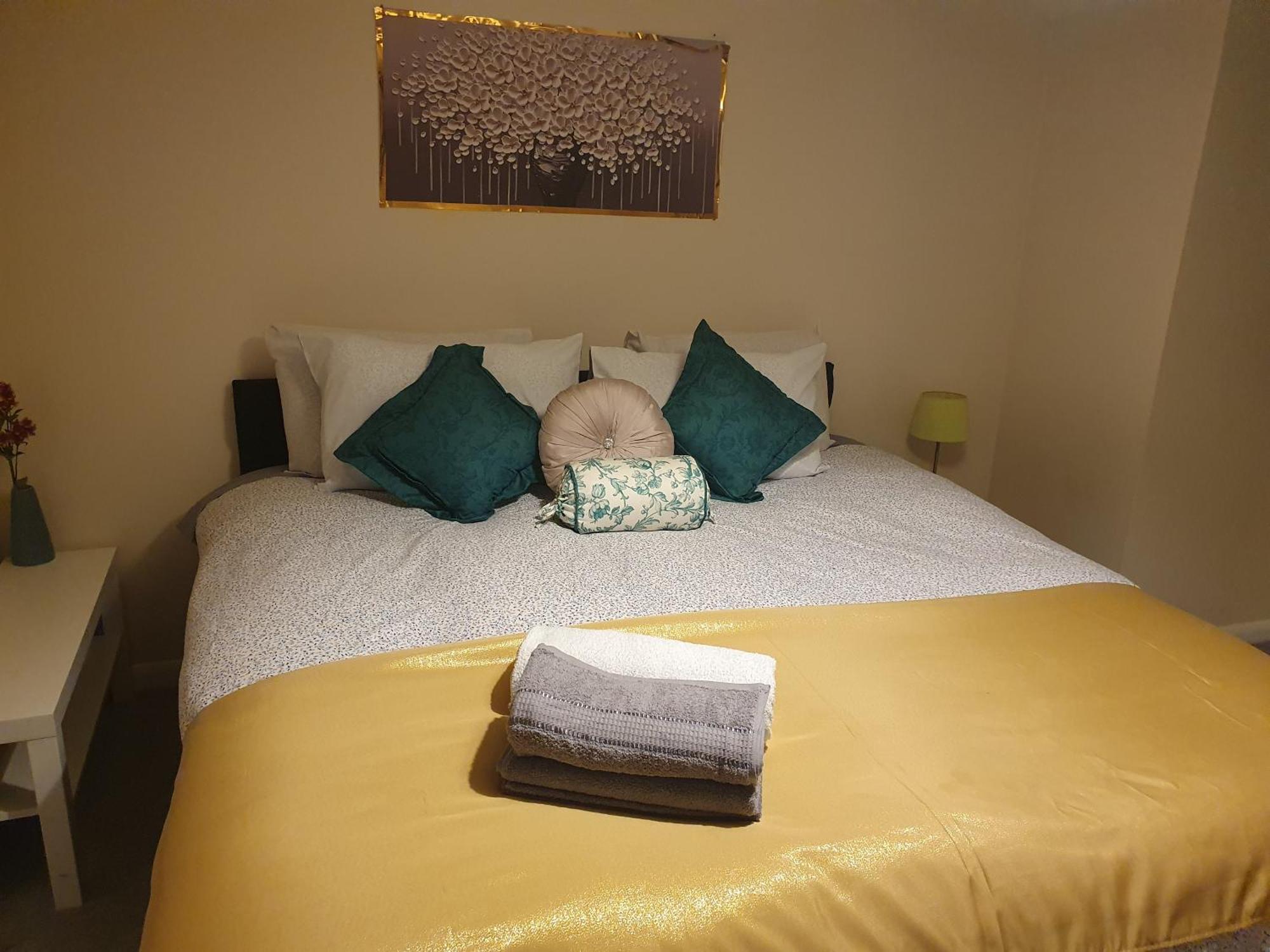 Lovely 1Bedrood Apartment Guildford Buitenkant foto
