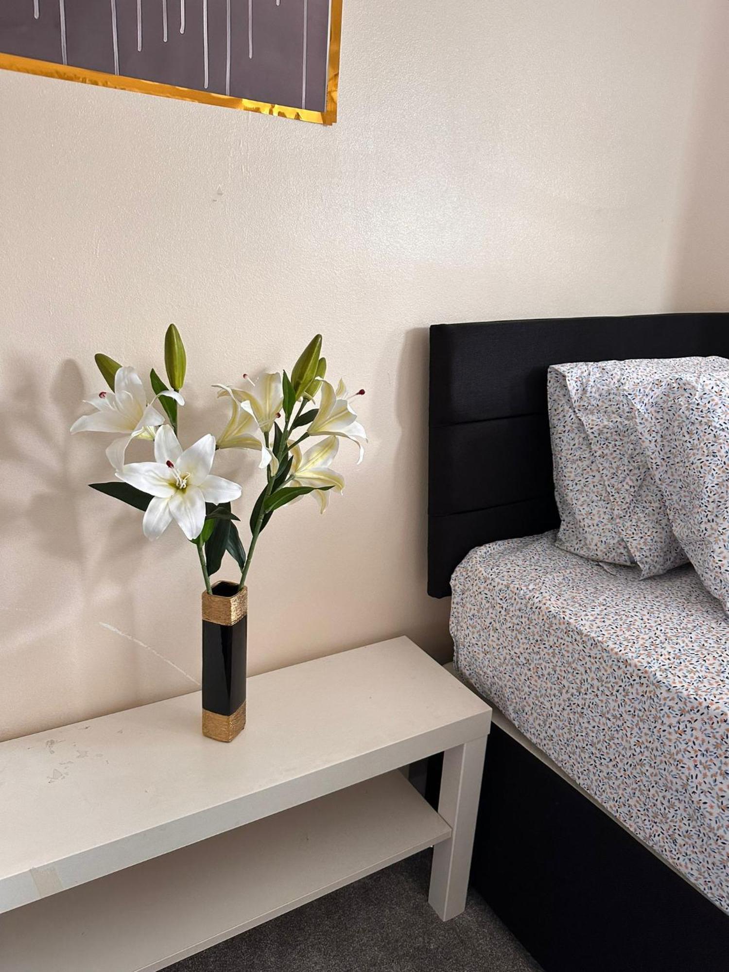 Lovely 1Bedrood Apartment Guildford Buitenkant foto